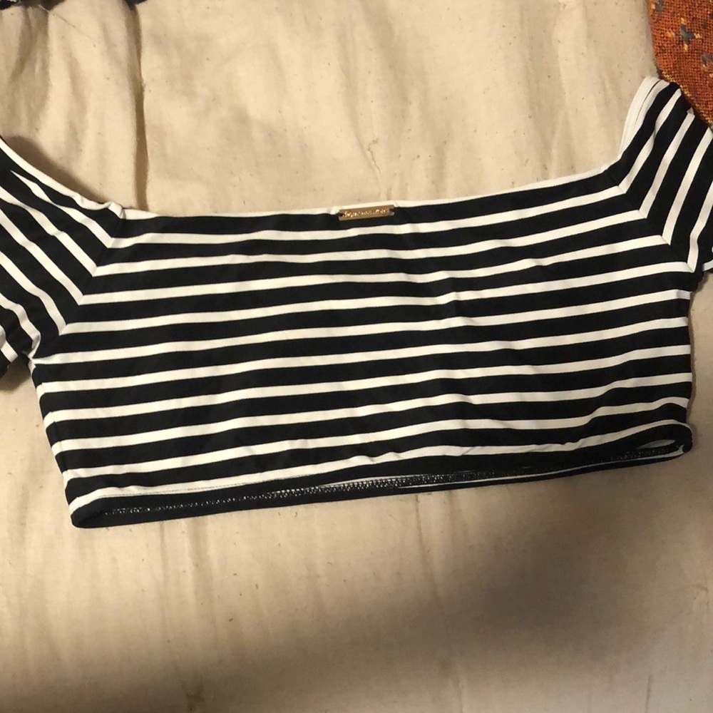 MK off the shoulder bathingsuit top